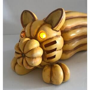 WMG 2004 Pumpkin Cat Decoration Figurine Orange Light Up Eyes Fall